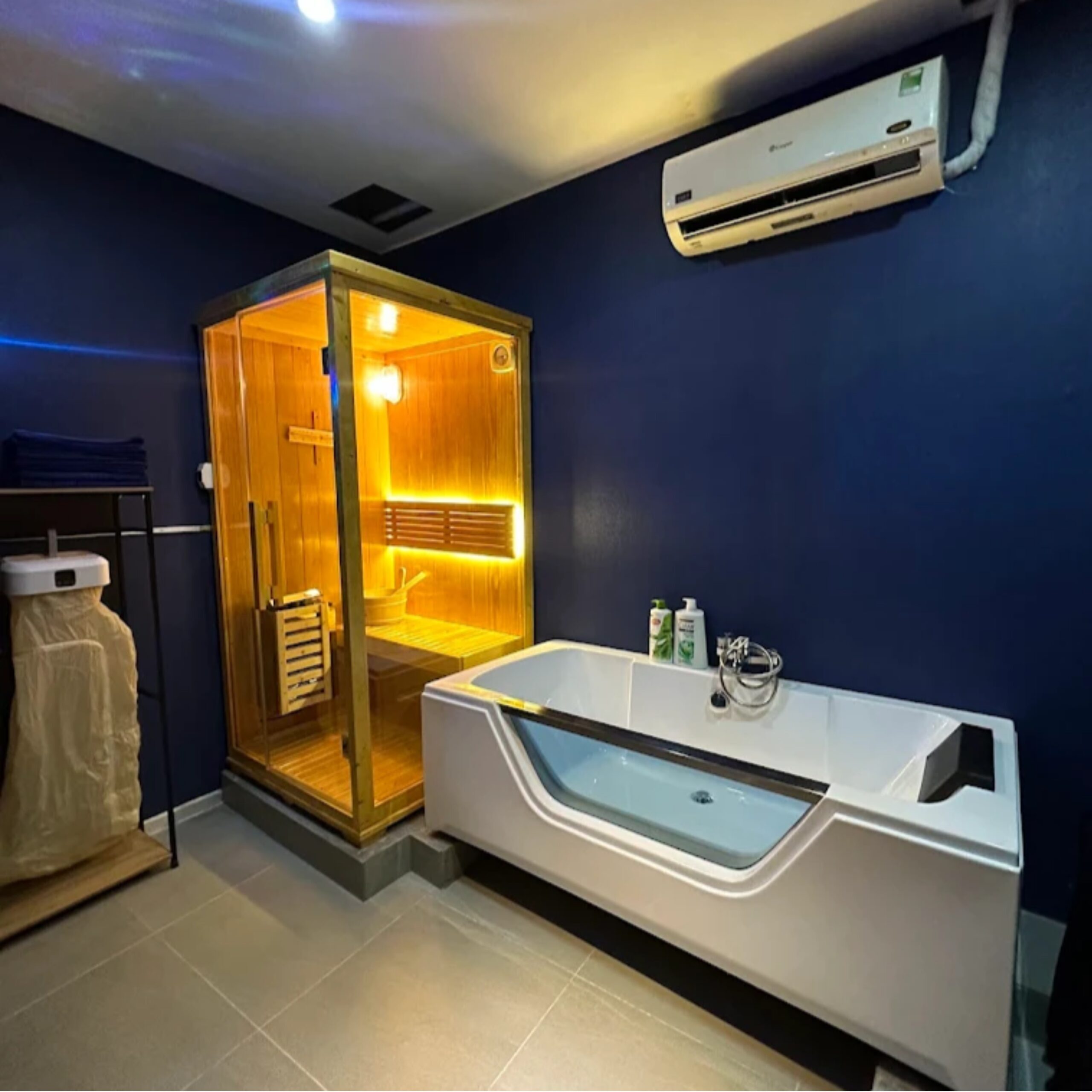 호치민 킹스톤 마사지